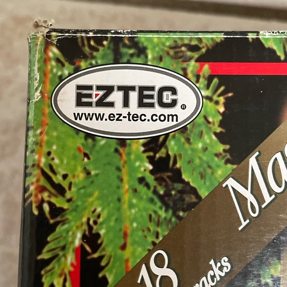 Eztec G-Scale Christmas North Pole Express Caboose Train Railroad Car - Picture 6 of 6